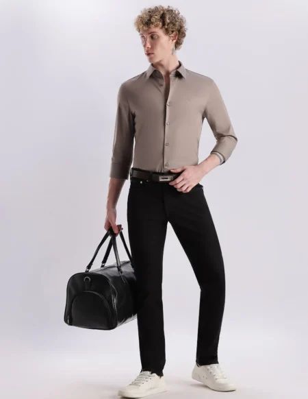 Bel & Cee Solid Slim Fit Cotton Shirt